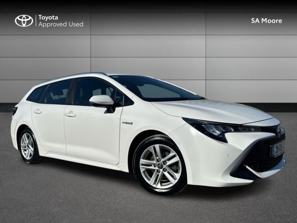 Toyota Corolla Estate, Petrol Hybrid, 2021, White