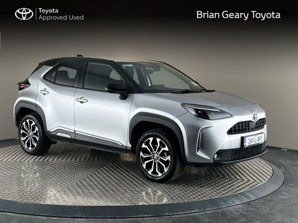 Toyota Yaris Cross Hatchback, Petrol Hybrid, 2024, Silver
