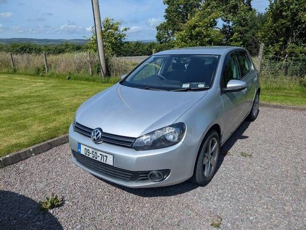 Volkswagen Golf Hatchback, Petrol, 2009, Silver