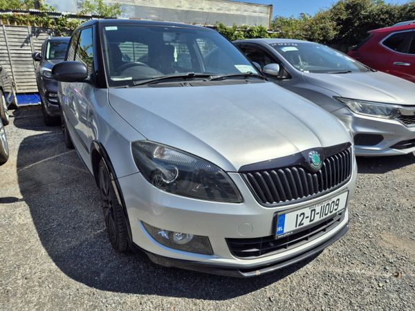 Skoda Fabia Hatchback, Petrol, 2012, Silver