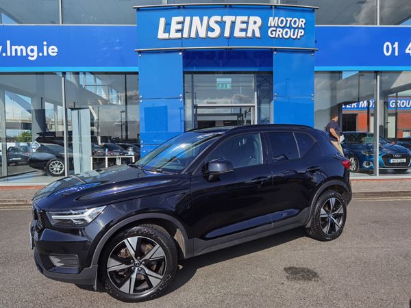 Volvo XC40 SUV, Petrol Plug-in Hybrid, 2021, Black