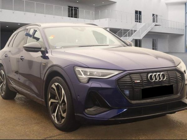 Audi e-tron SUV, Electric, 2021, Blue