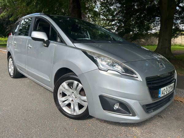Peugeot 5008 MPV, Diesel, 2014, Silver