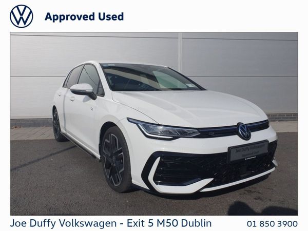 Volkswagen Golf Estate, Petrol, 2024, White