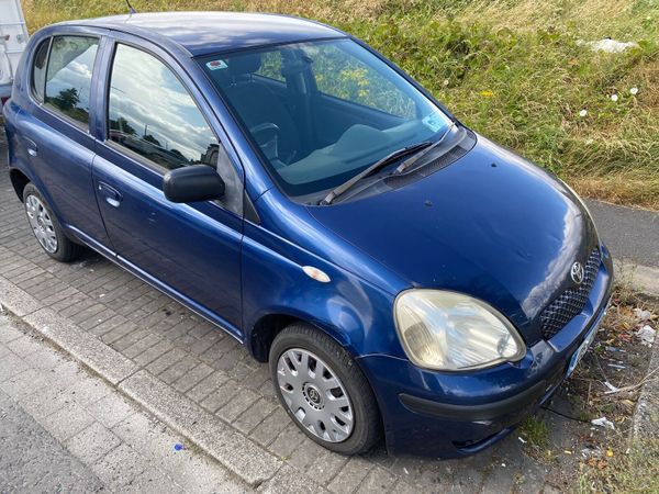 Toyota Corolla Saloon, Petrol, 2008, Silver