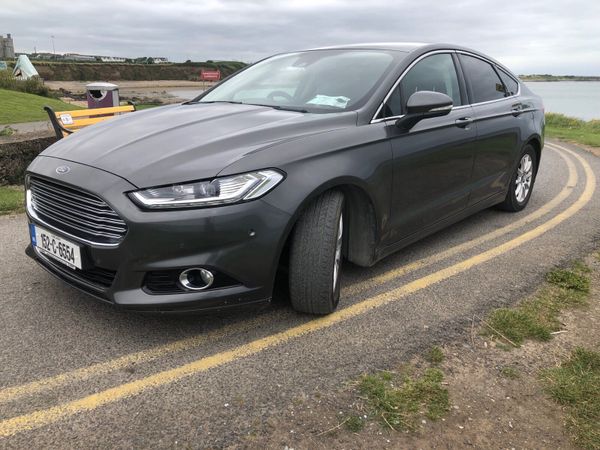 Ford Mondeo Hatchback, Diesel, 2015, Grey