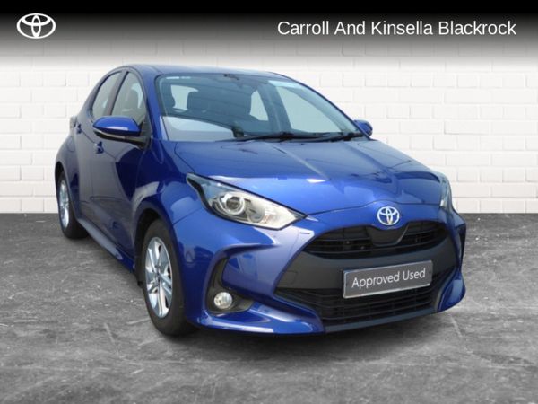 Toyota Yaris Hatchback, Petrol, 2021, Blue