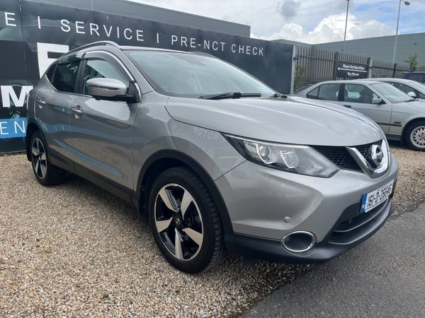 Nissan Qashqai Hatchback, Diesel, 2016, Silver
