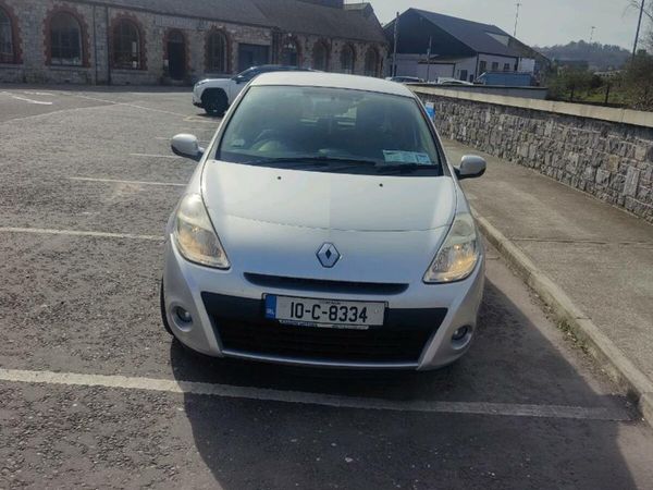 Renault Clio Hatchback, Ethanol Petrol, 2010, Silver