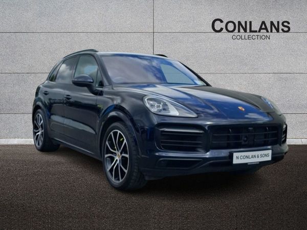 Porsche Cayenne SUV, Petrol Plug-in Hybrid, 2023, Blue