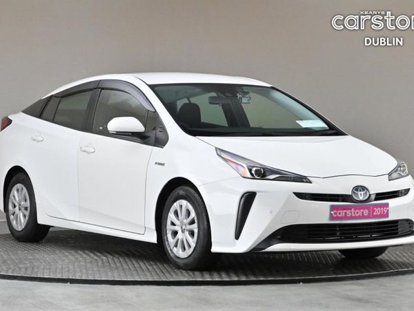 Toyota Prius Hatchback, Petrol Hybrid, 2019, White