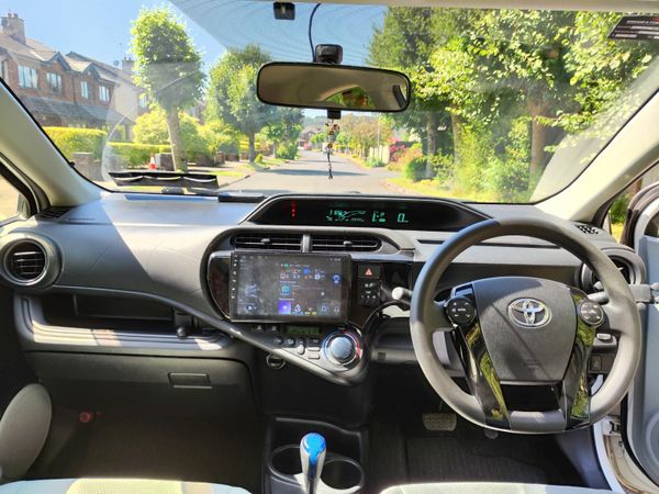 Toyota Aqua Hatchback, Petrol Hybrid, 2013, White
