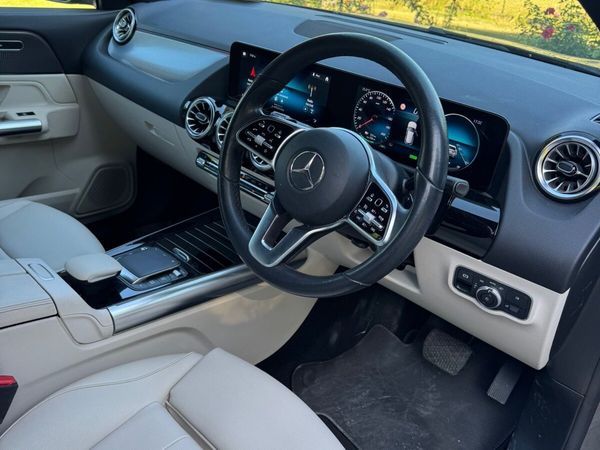 Mercedes-Benz EQA Estate/Jeep, Electric, 2021, Grey
