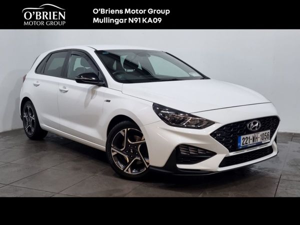 Hyundai i30 Hatchback, Petrol, 2022, White