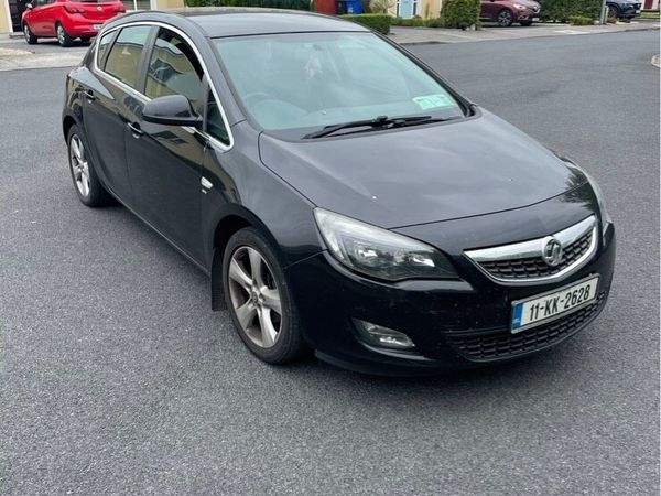 Vauxhall Astra Hatchback, Diesel, 2011, Black