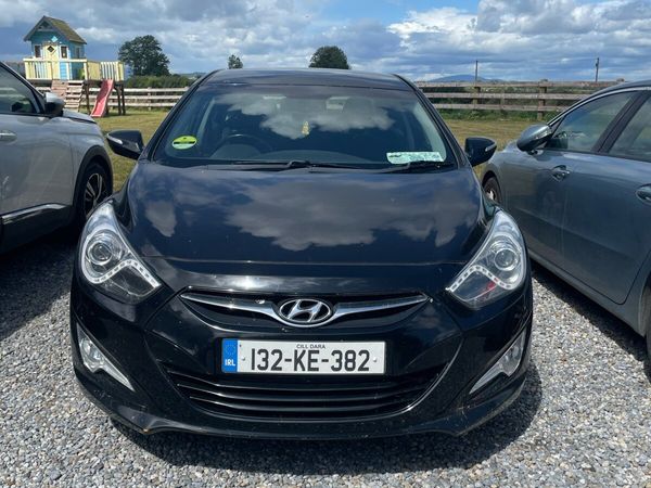 Hyundai i40 Saloon, Diesel, 2013, Black