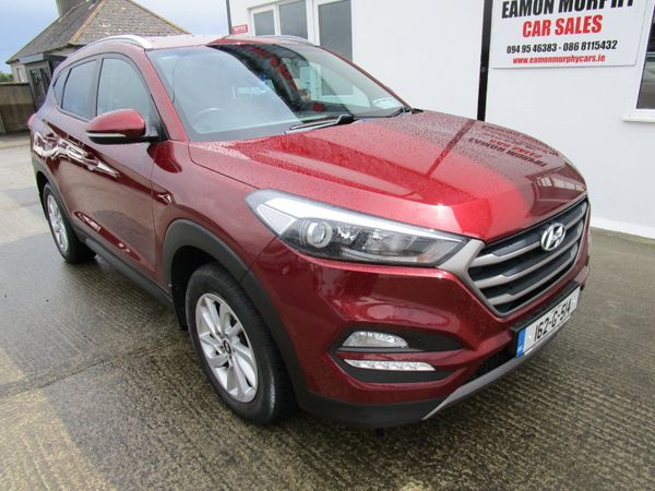 Hyundai Tucson SUV, Diesel, 2016, Red