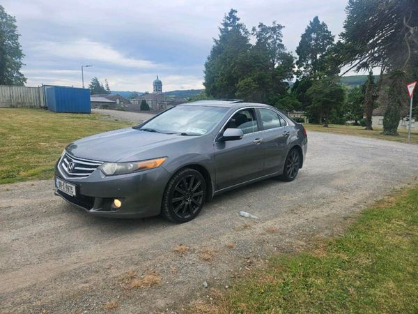 Honda Accord Saloon, Diesel, 2009, Silver