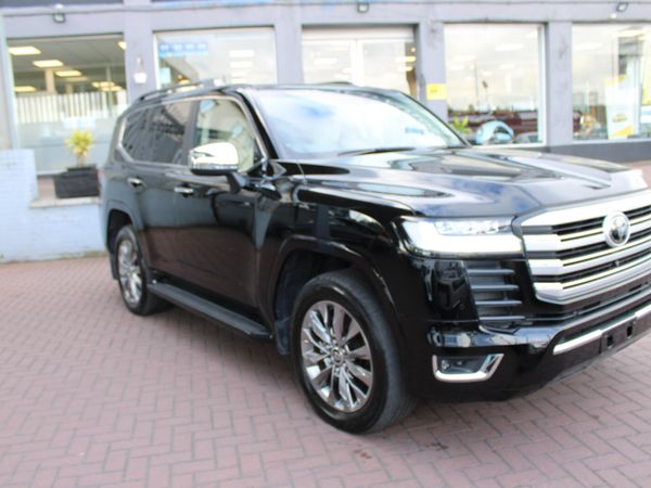 Toyota Land Cruiser SUV, Diesel, 2023, Black