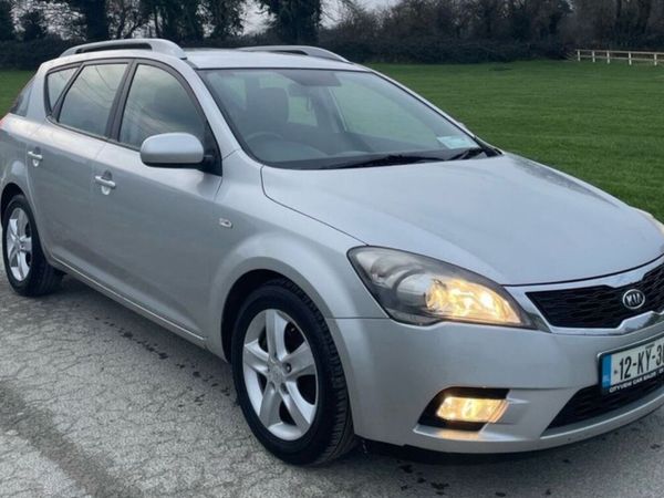 Kia Ceed Estate, Diesel, 2012, Silver