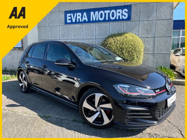 Volkswagen Golf Hatchback, Petrol, 2018, Black