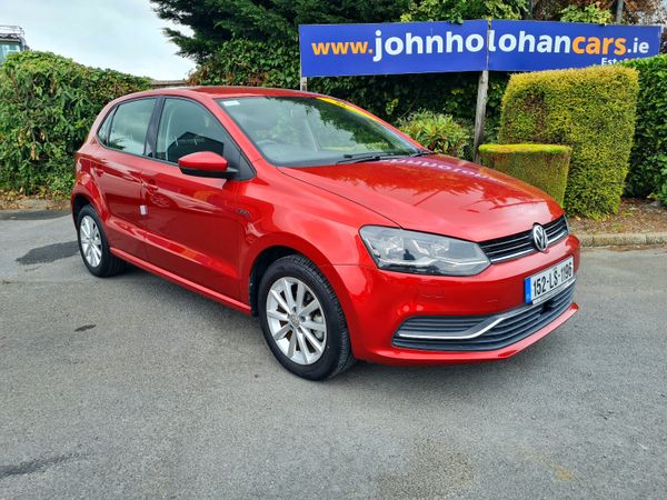 Volkswagen Polo Hatchback, Petrol, 2015, Red