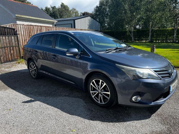 Toyota Avensis Estate, Diesel, 2013, Blue