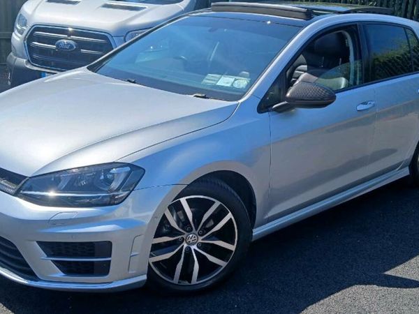 Volkswagen Golf Hatchback, Petrol, 2015, Silver