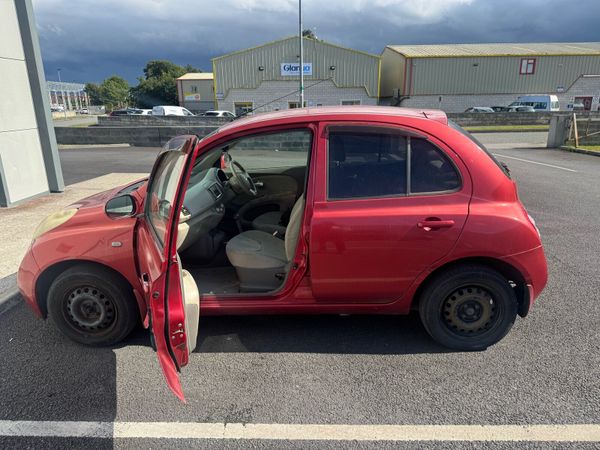 Nissan March Hatchback, Petrol, 2007, Red