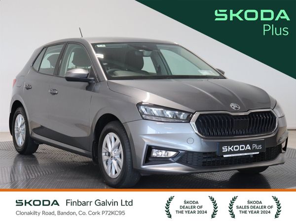 Skoda Fabia Hatchback, Petrol, 2022, Grey