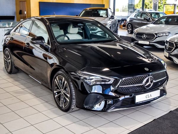 Mercedes-Benz Other Saloon, Diesel, 2025, Black