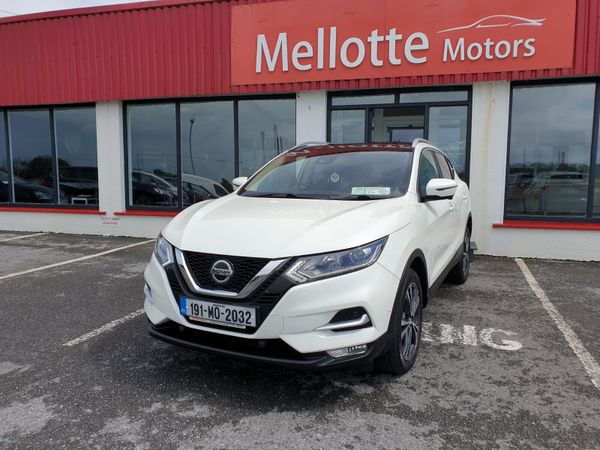 Nissan Qashqai Hatchback, Diesel, 2019, White