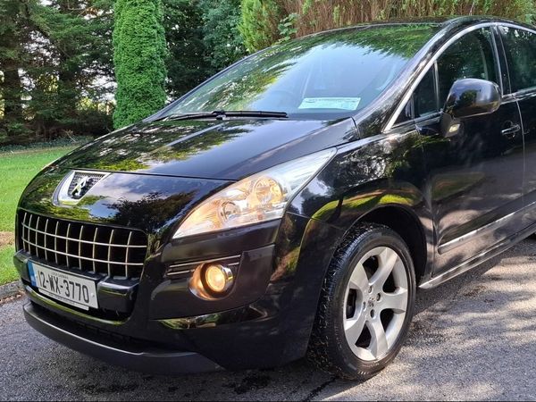 Peugeot 3008 MPV, Diesel, 2012, Black