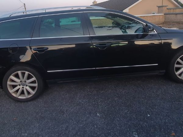 Volkswagen Passat Estate, Diesel, 2010, Black