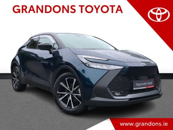 Toyota C-HR SUV, Petrol Hybrid, 2025, Blue