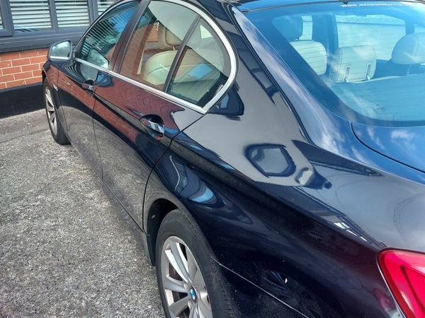 BMW 5-Series Saloon, Diesel, 2013, Blue