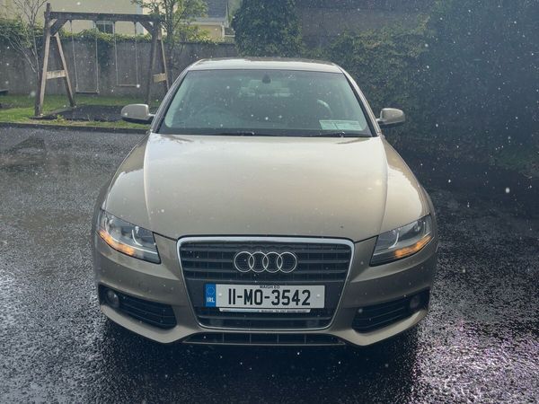 Audi A4 Saloon, Diesel, 2011, Beige