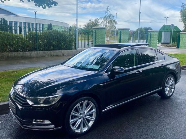 Volkswagen Passat Saloon, Petrol, 2018, Black