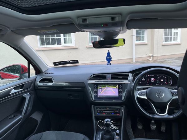 Volkswagen Tiguan SUV, Diesel, 2021, Red