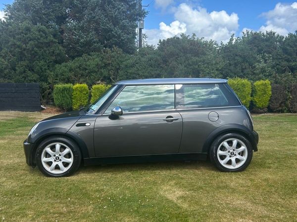 Mini Cooper Hatchback, Petrol, 2006, Grey