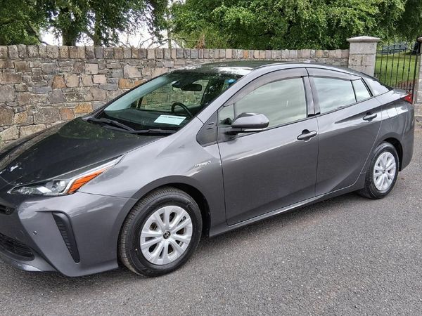 Toyota Prius Hatchback, Petrol Hybrid, 2019, Grey
