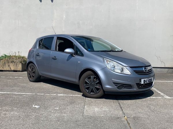 Opel Corsa Hatchback, Petrol, 2010, Silver