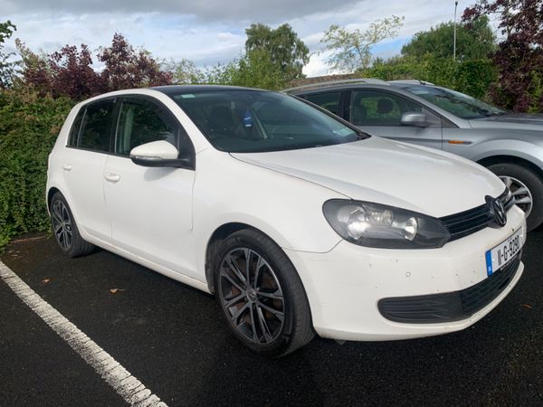 Volkswagen Golf Hatchback, Diesel, 2011, White