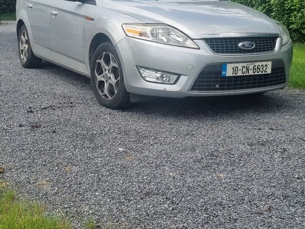 Ford Mondeo Hatchback, Diesel, 2010, Silver