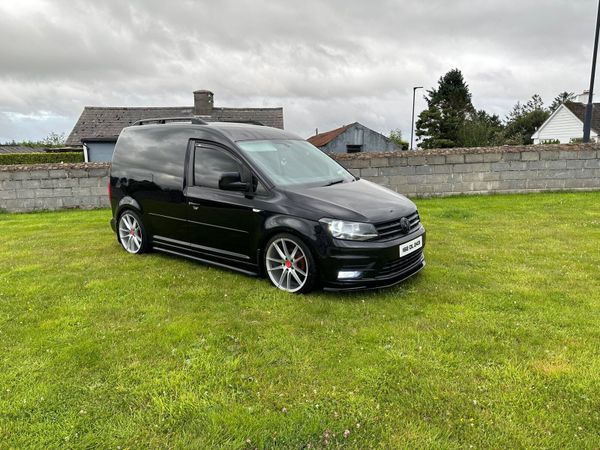 Volkswagen Caddy MPV, Diesel, 2016, Black