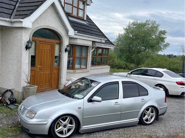 Volkswagen Bora Saloon, Diesel, 2005, Silver