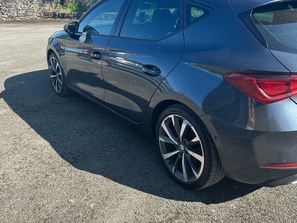 SEAT Leon Estate, Diesel, 2020, Grey