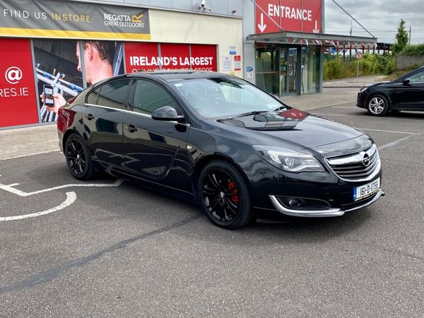 Opel Insignia Hatchback, Diesel, 2016, Black