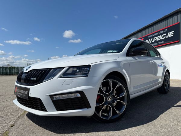 Skoda Octavia Saloon, Diesel, 2018, White