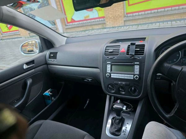 Volkswagen Golf Hatchback, Diesel, 2006, Silver